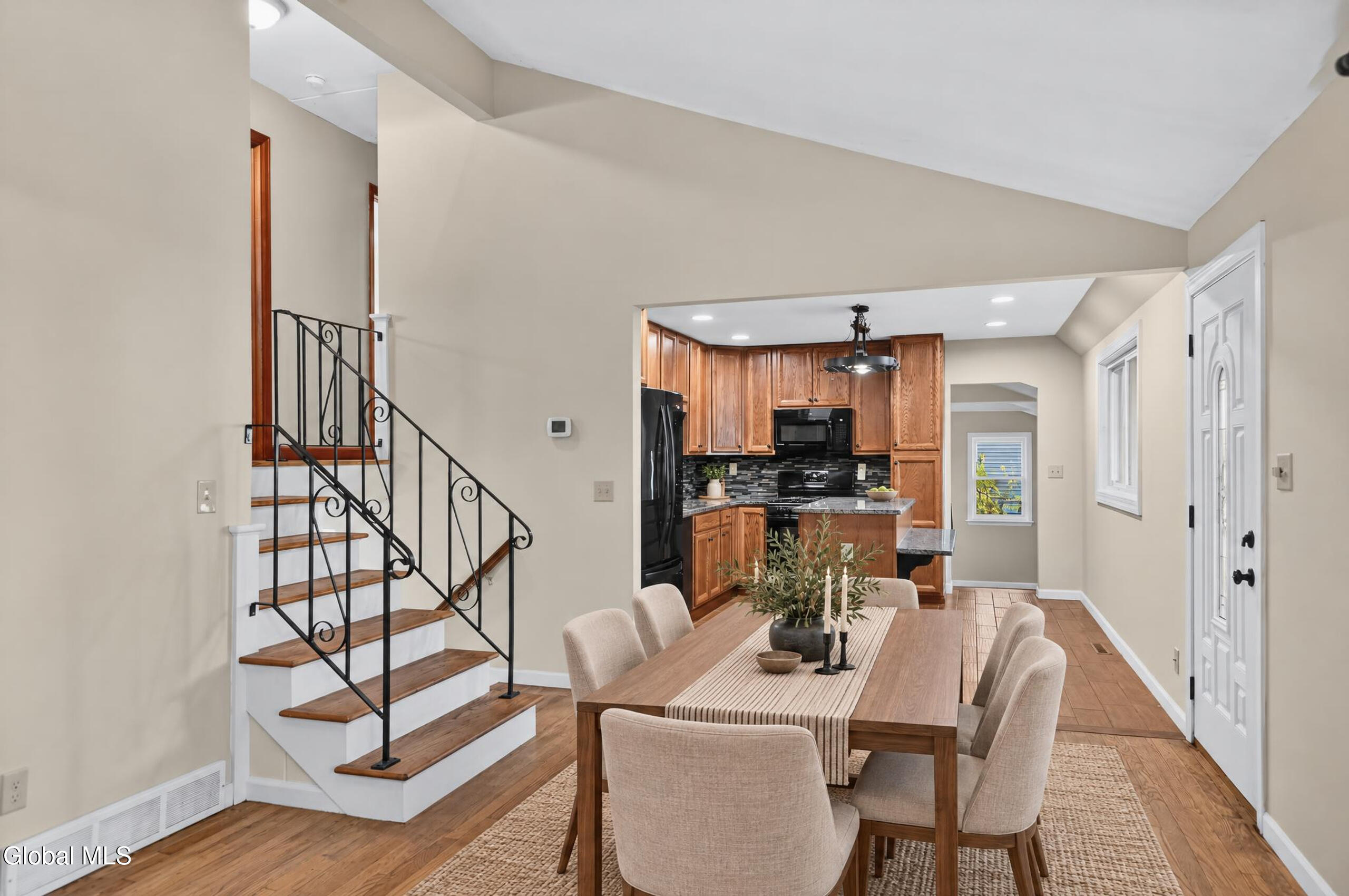 9 Ridgewood Lane Glenville NY 12302