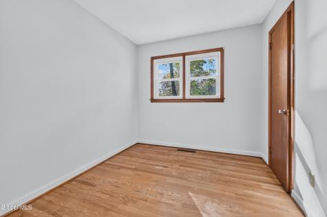 9 Ridgewood Lane Glenville NY 12302