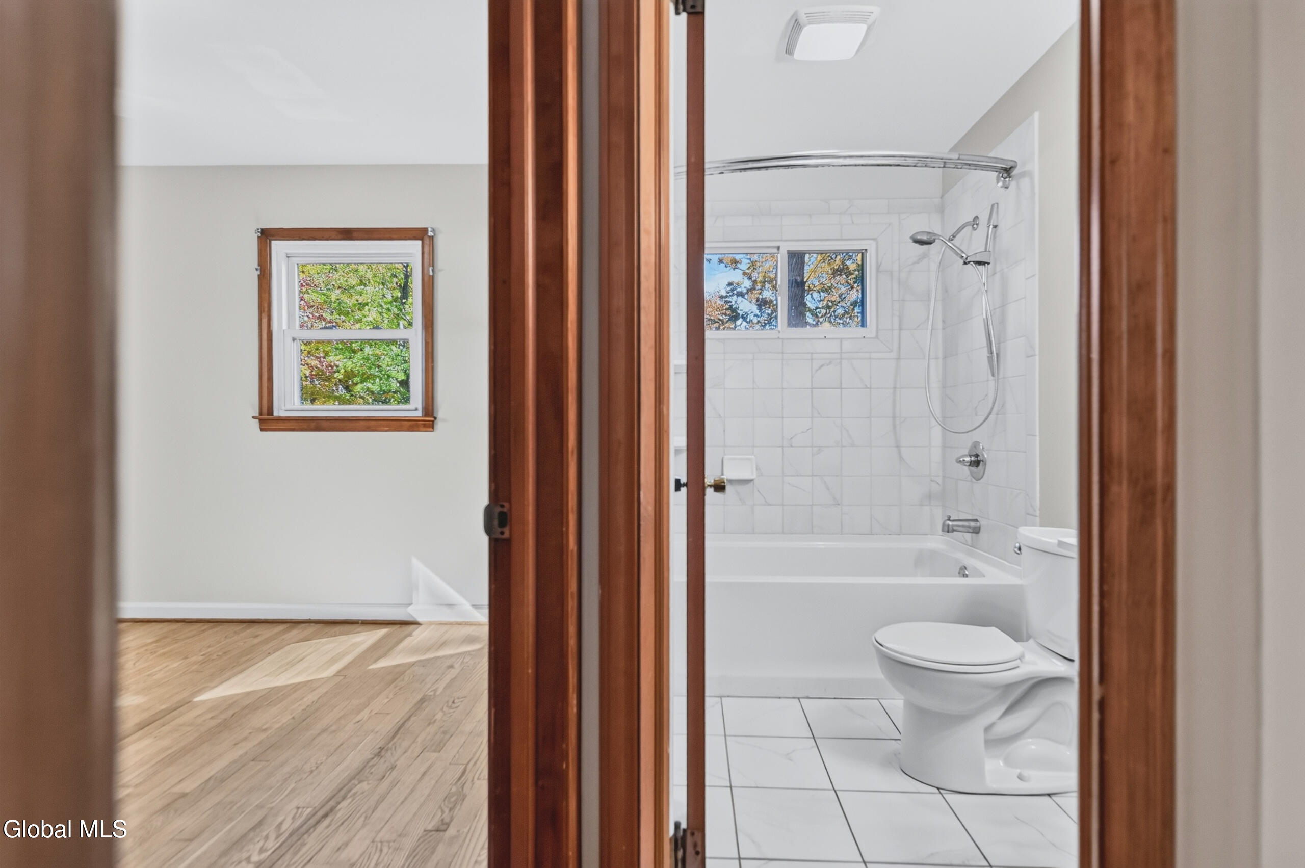 9 Ridgewood Lane Glenville NY 12302