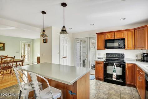 5 Washington Drive Troy NY 12180