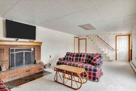 5 Washington Drive Troy NY 12180