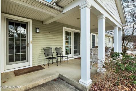 5 Washington Drive Troy NY 12180