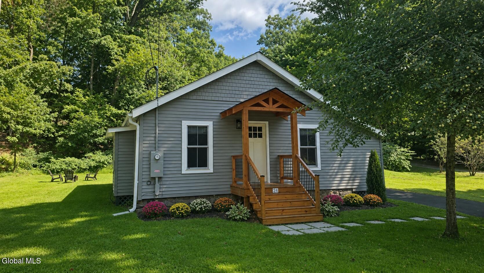 24 Mohican Road Bolton Landing NY 12814