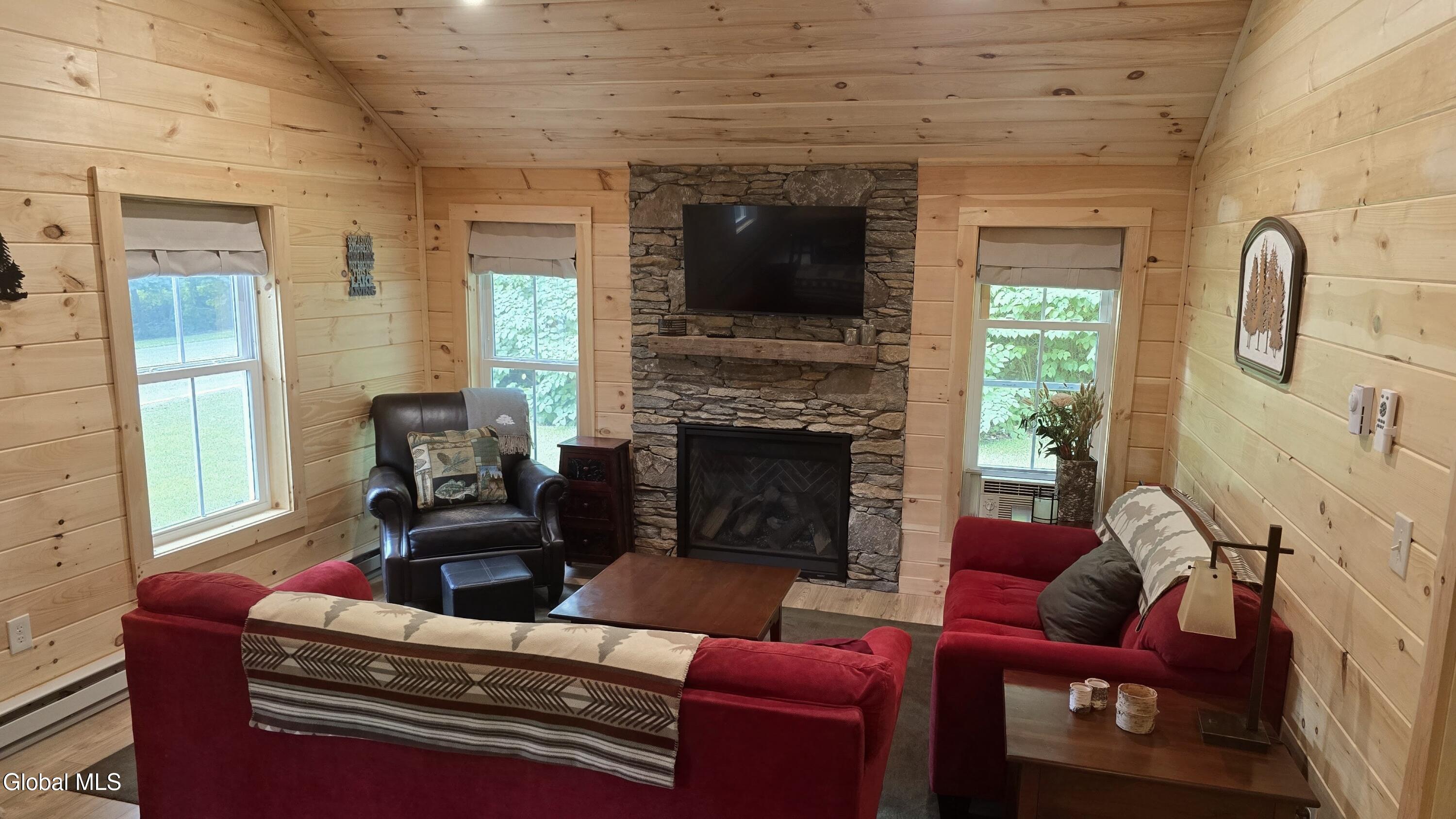 24 Mohican Road Bolton Landing NY 12814