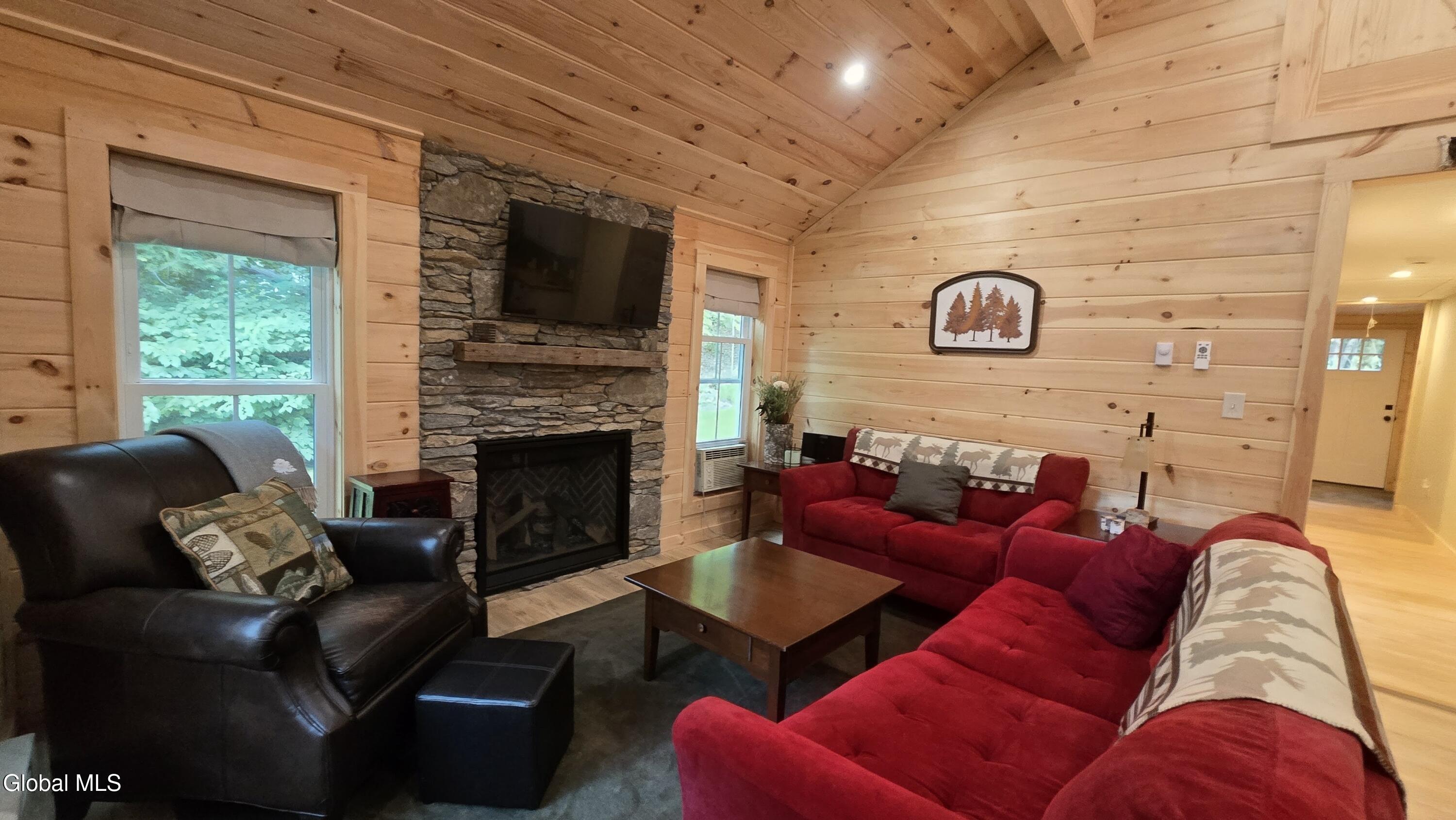 24 Mohican Road Bolton Landing NY 12814