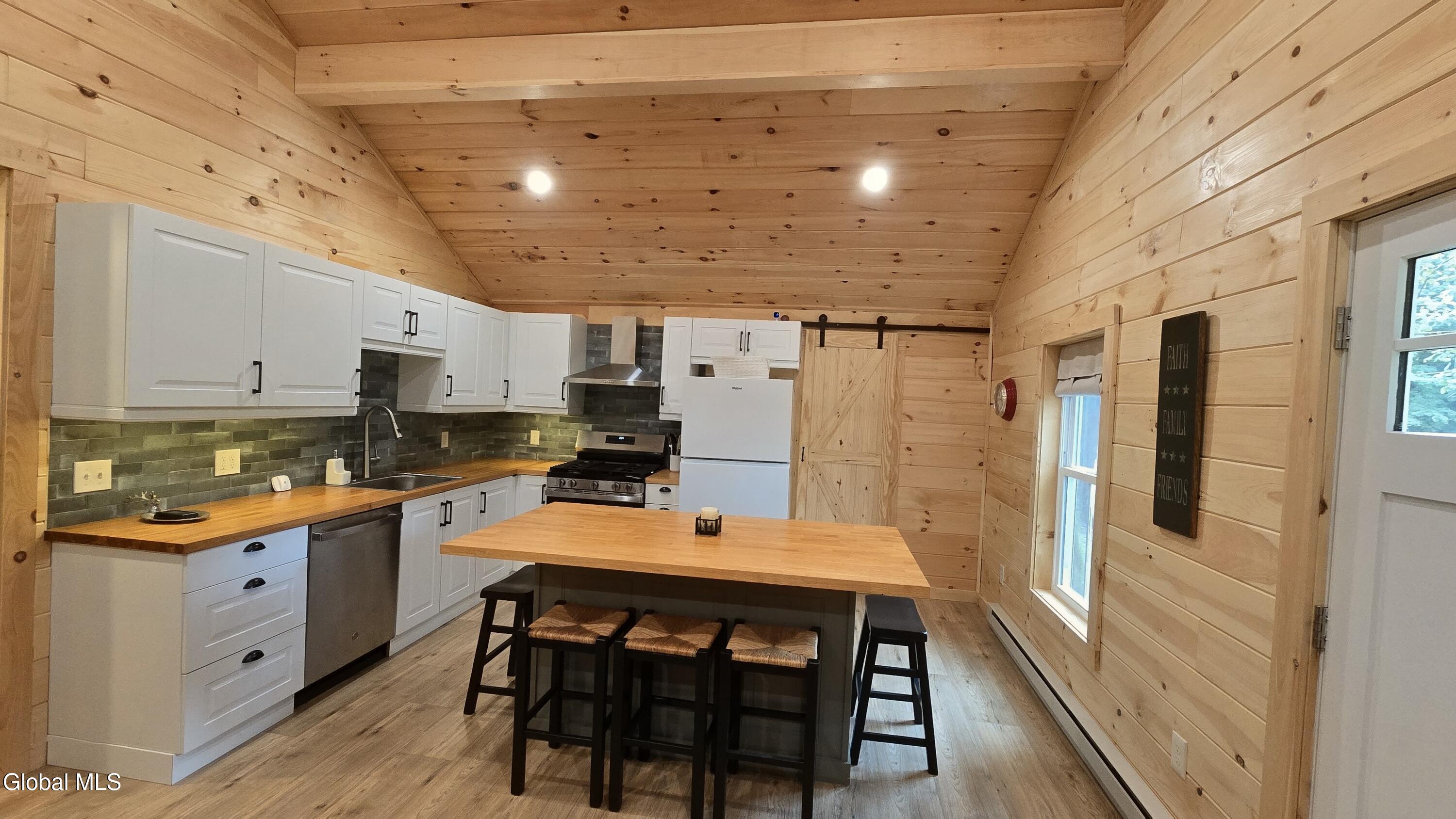 24 Mohican Road Bolton Landing NY 12814