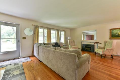 10 Eastland Avenue Gloversville NY 12078