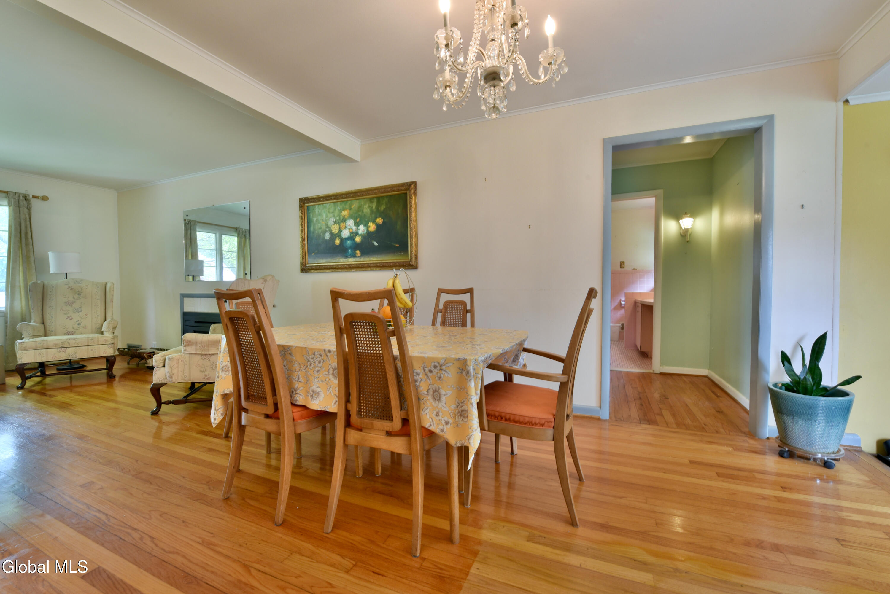 10 Eastland Avenue Gloversville NY 12078
