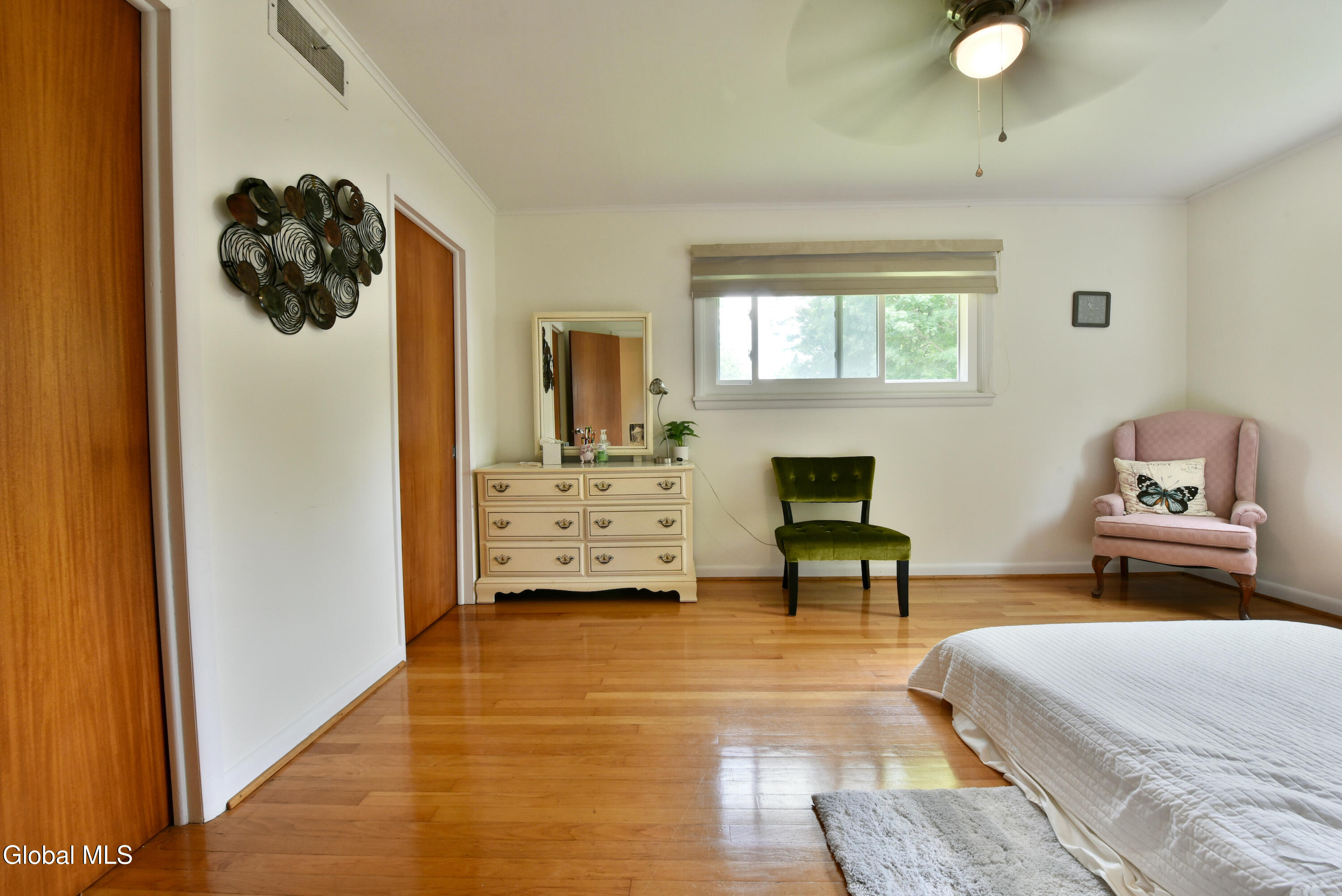 10 Eastland Avenue Gloversville NY 12078