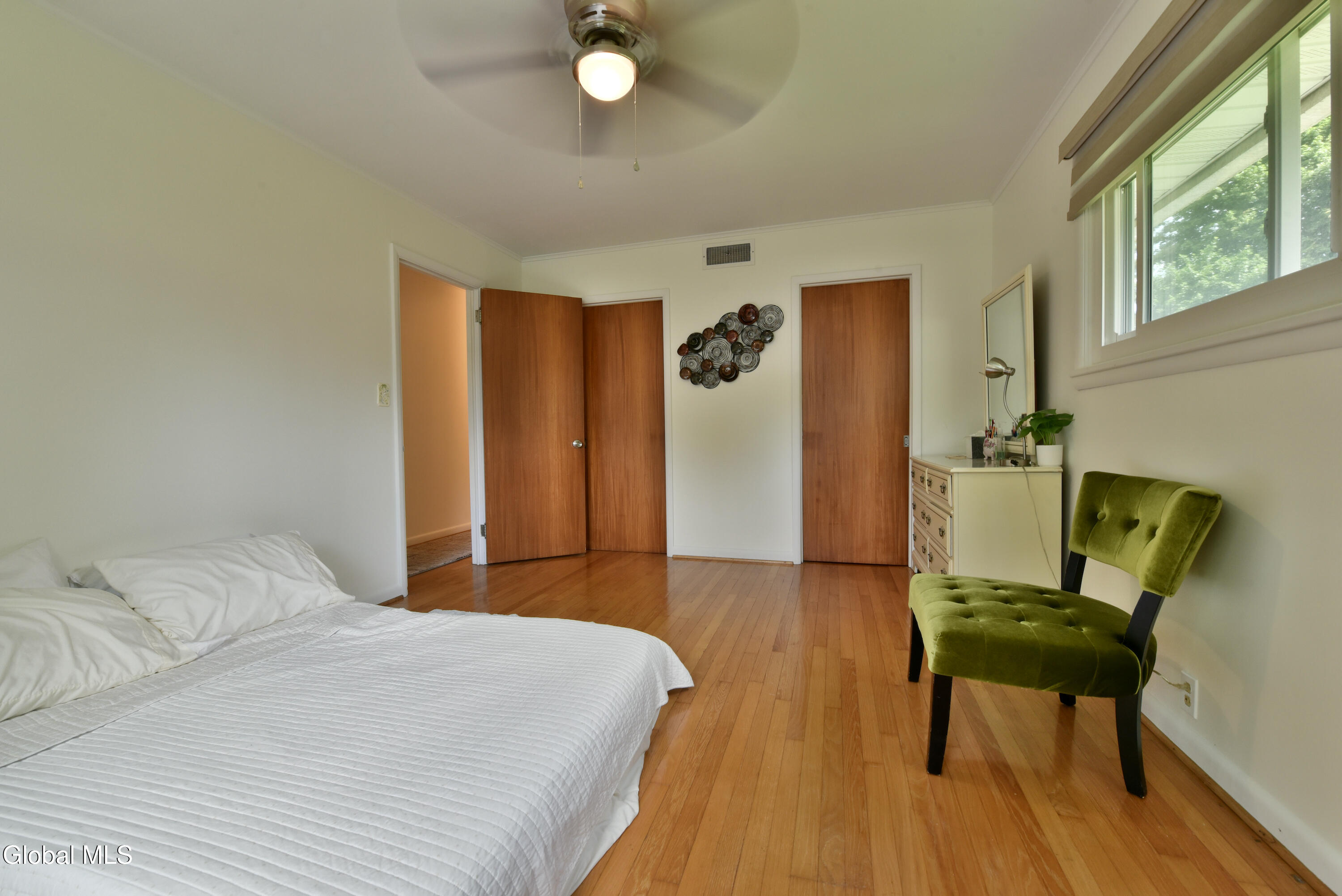 10 Eastland Avenue Gloversville NY 12078