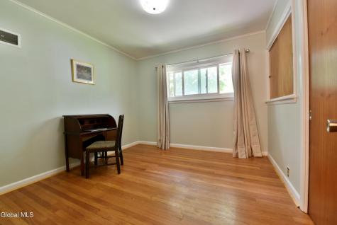10 Eastland Avenue Gloversville NY 12078