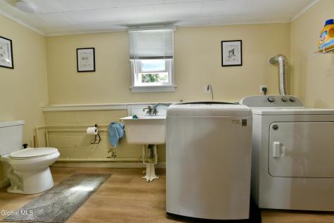 10 Eastland Avenue Gloversville NY 12078