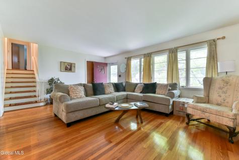 10 Eastland Avenue Gloversville NY 12078