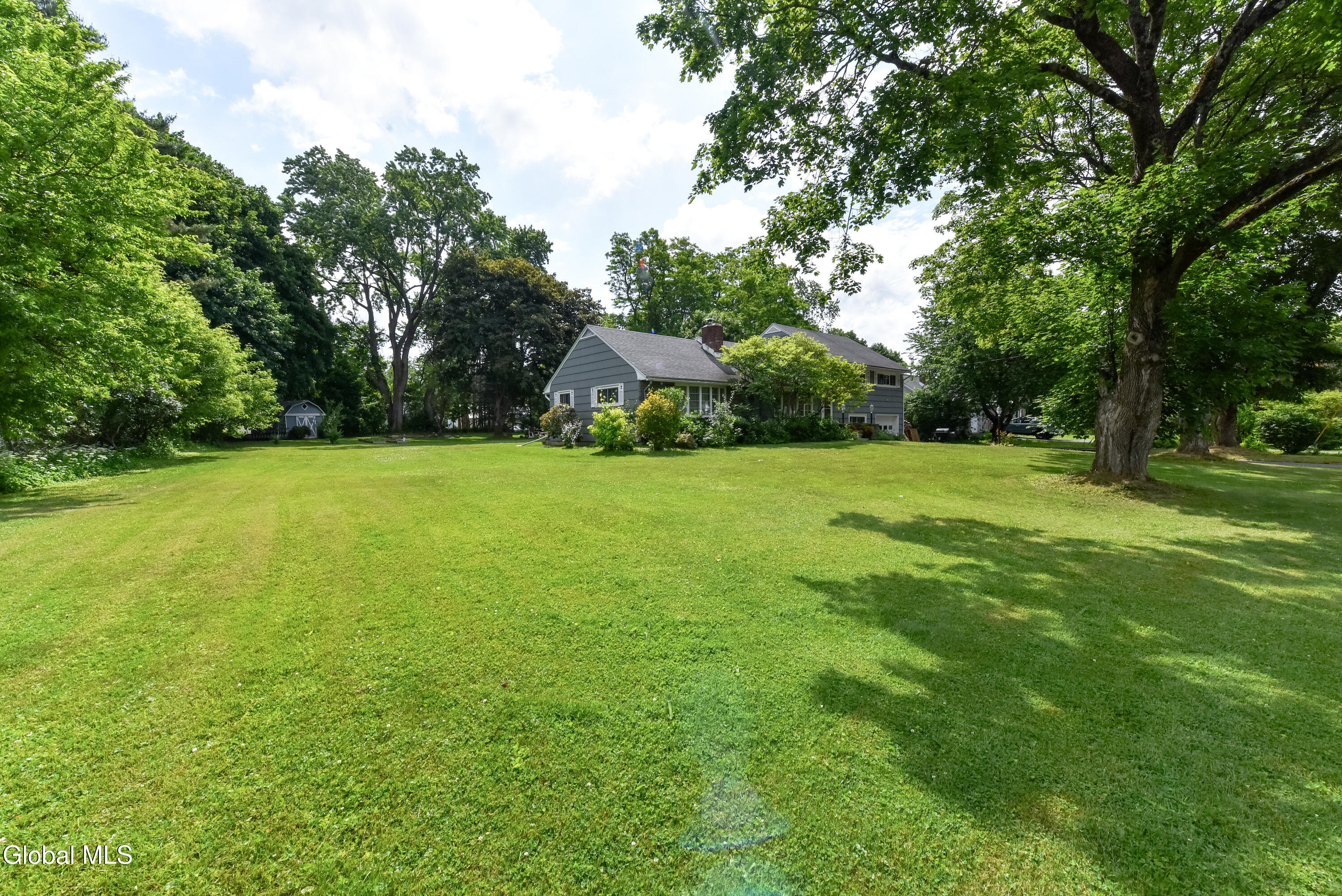 10 Eastland Avenue Gloversville NY 12078