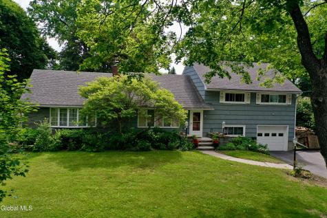 10 Eastland Avenue Gloversville NY 12078