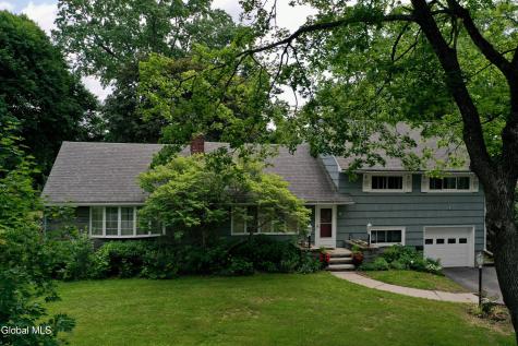 10 Eastland Avenue Gloversville NY 12078