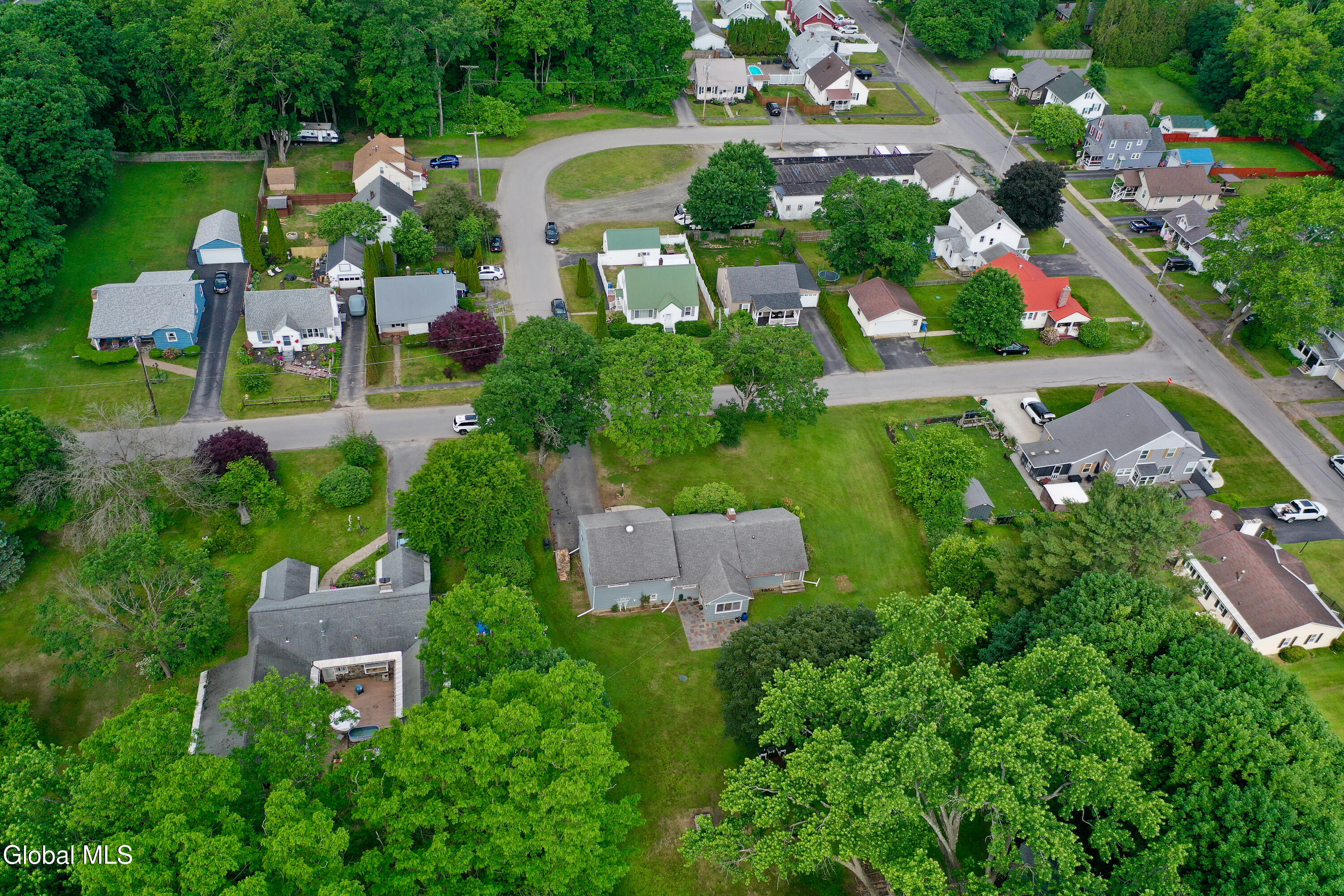 10 Eastland Avenue Gloversville NY 12078