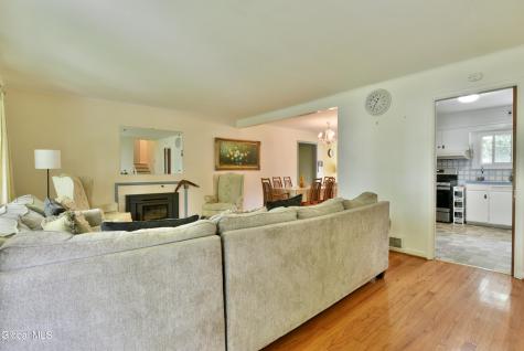 10 Eastland Avenue Gloversville NY 12078
