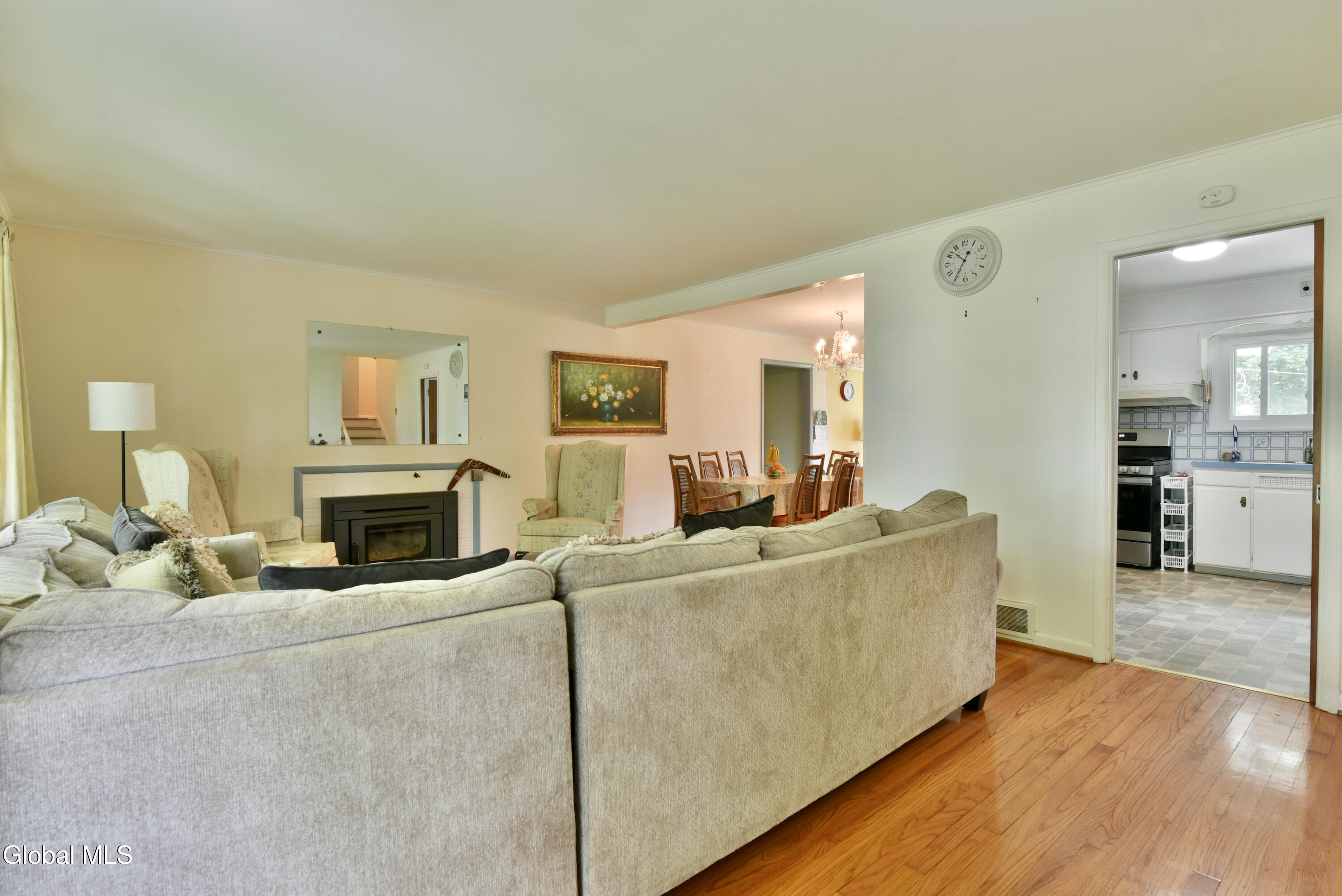 10 Eastland Avenue Gloversville NY 12078