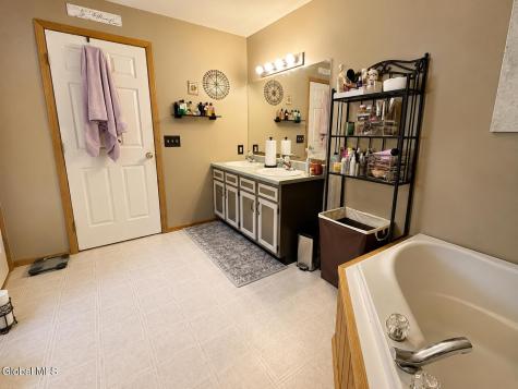 1225 Goldfoot Road Schenectady NY 12302