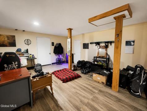 1225 Goldfoot Road Schenectady NY 12302