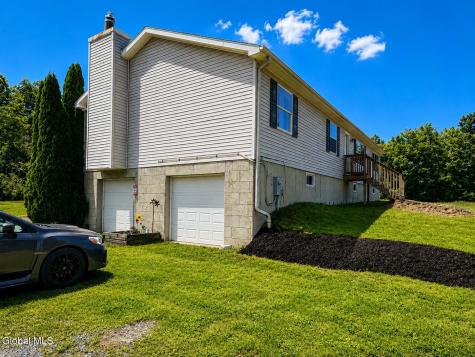 1225 Goldfoot Road Schenectady NY 12302