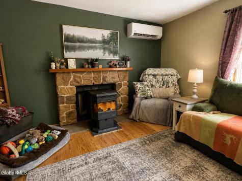 1225 Goldfoot Road Schenectady NY 12302