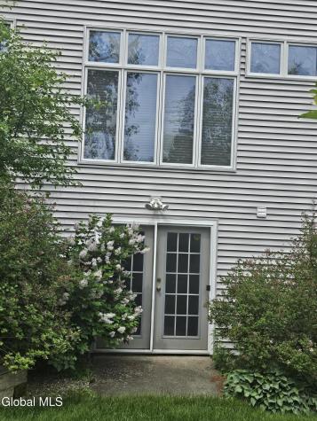 2122 Orchard Park Drive Niskayuna NY 12309