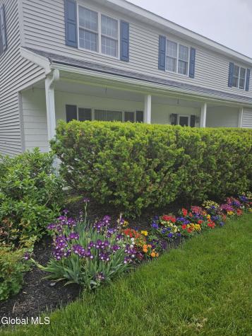 2122 Orchard Park Drive Niskayuna NY 12309