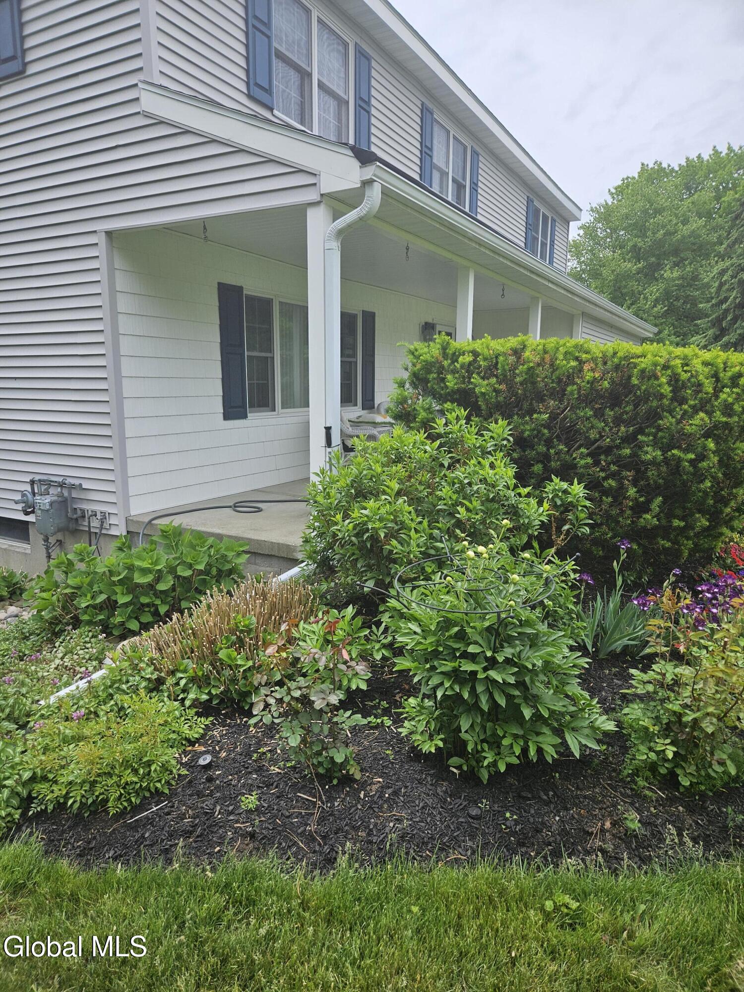 2122 Orchard Park Drive Niskayuna NY 12309