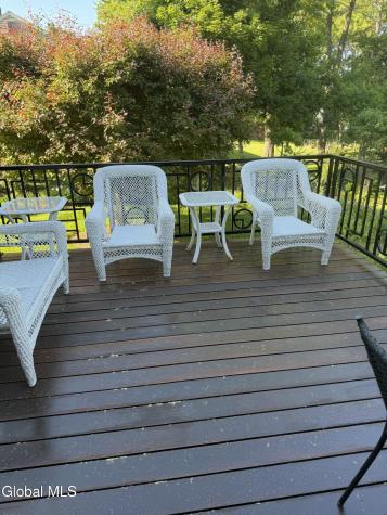 2122 Orchard Park Drive Niskayuna NY 12309