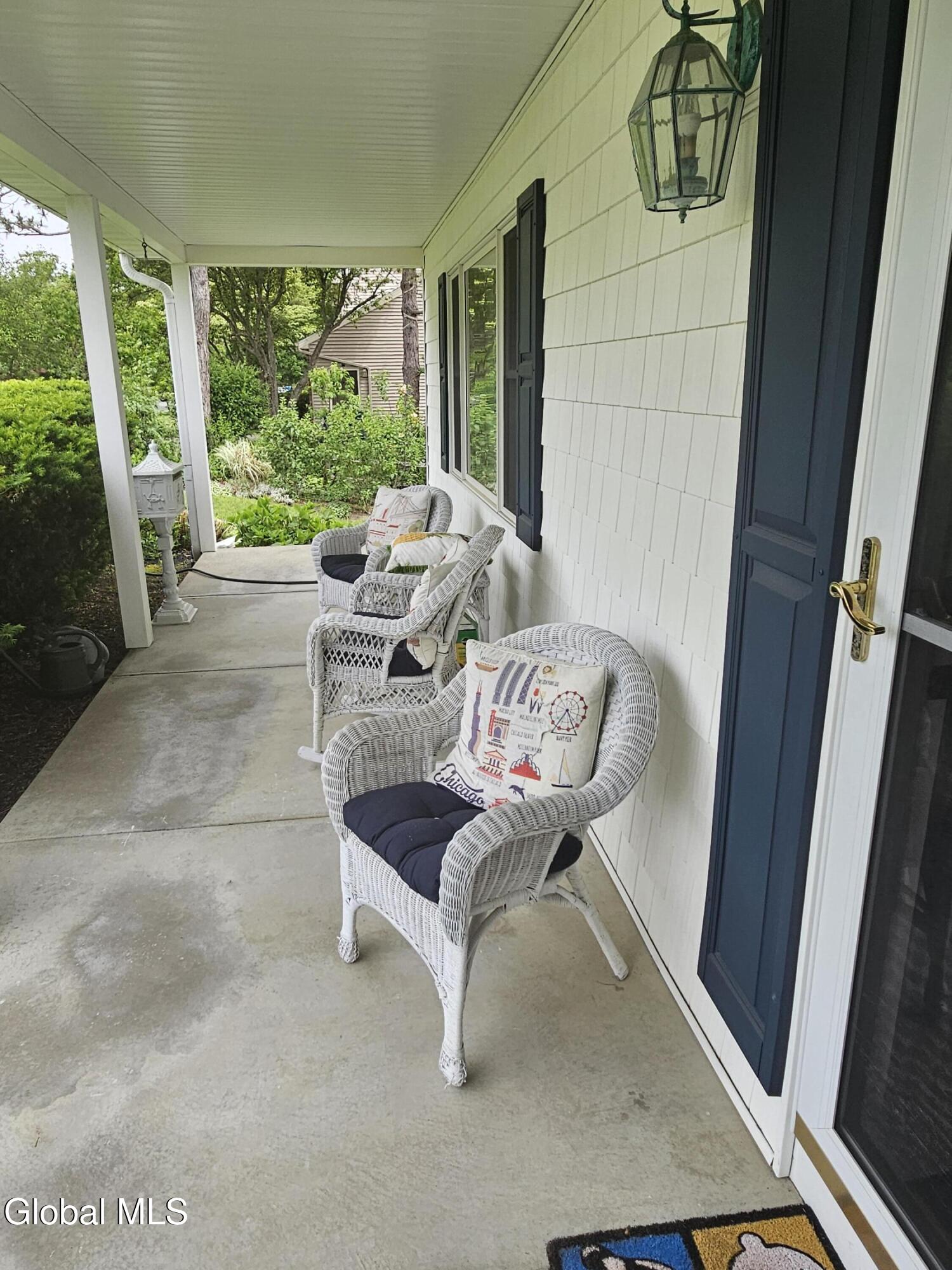 2122 Orchard Park Drive Niskayuna NY 12309
