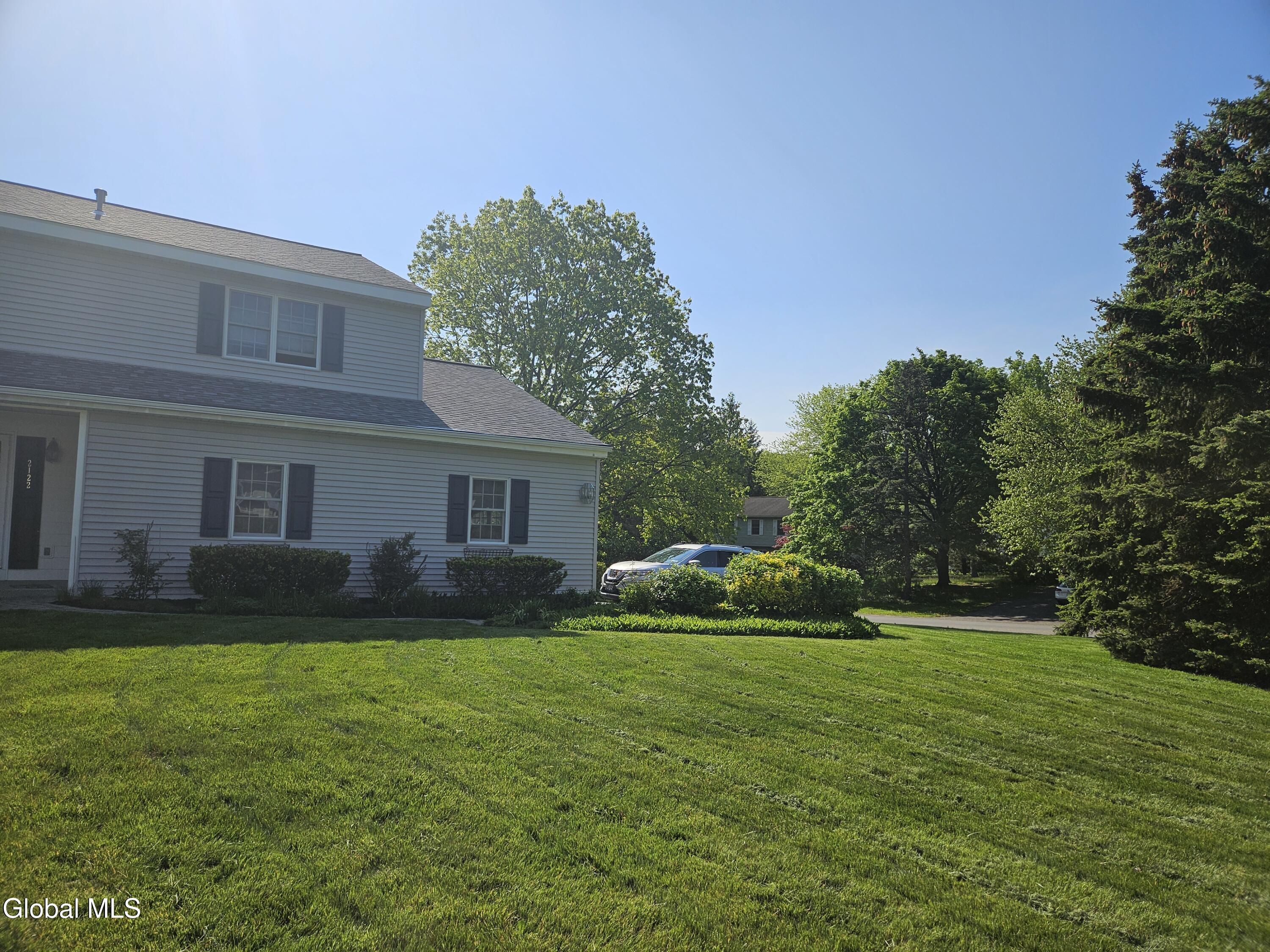 2122 Orchard Park Drive Niskayuna NY 12309