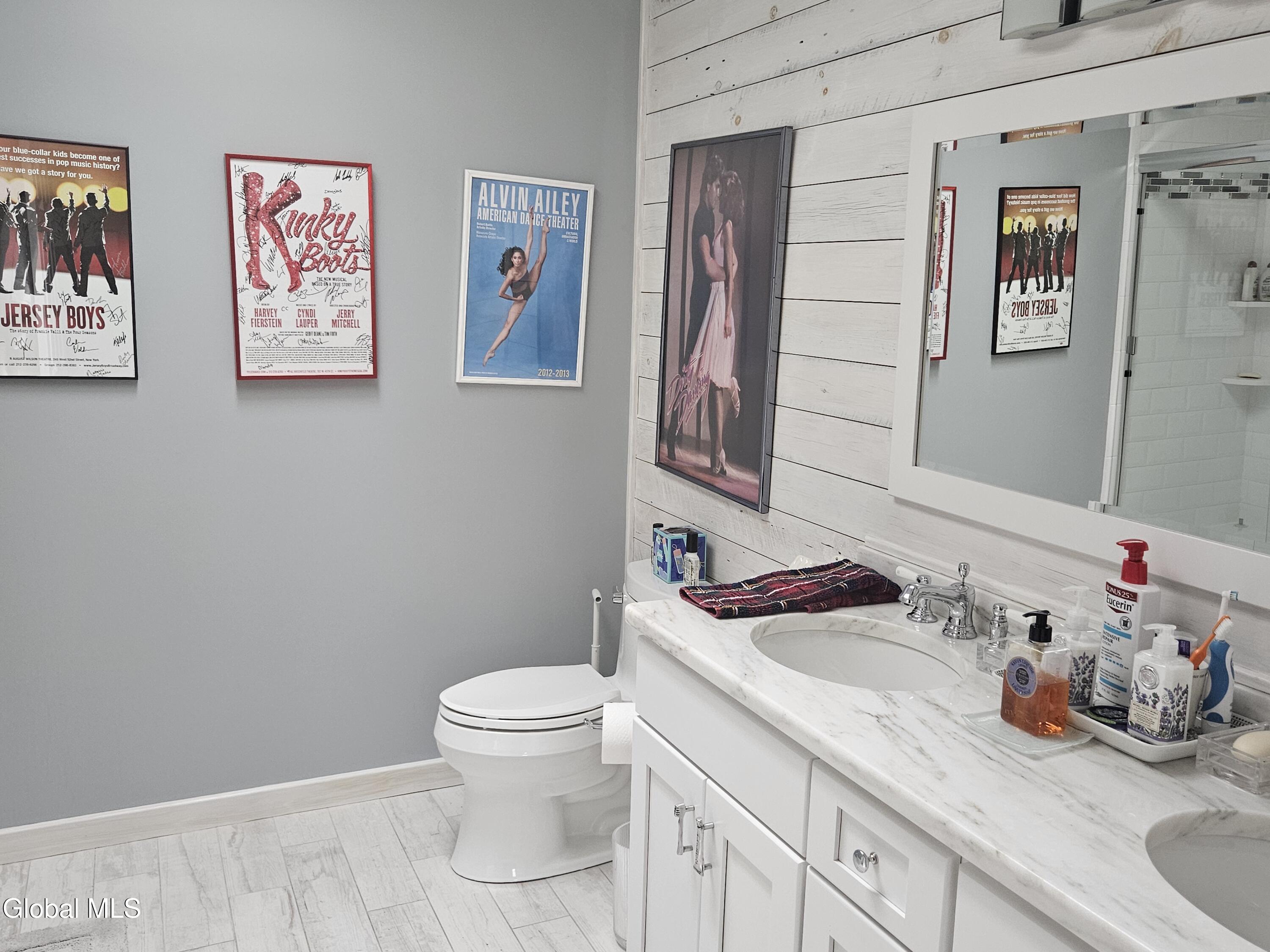 2122 Orchard Park Drive Niskayuna NY 12309