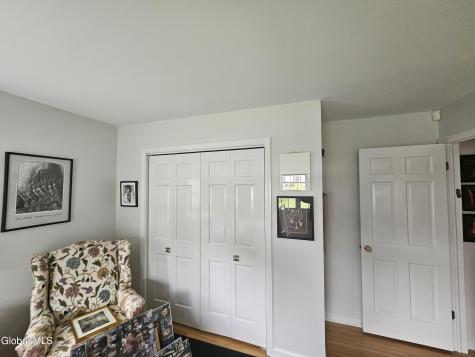 2122 Orchard Park Drive Niskayuna NY 12309
