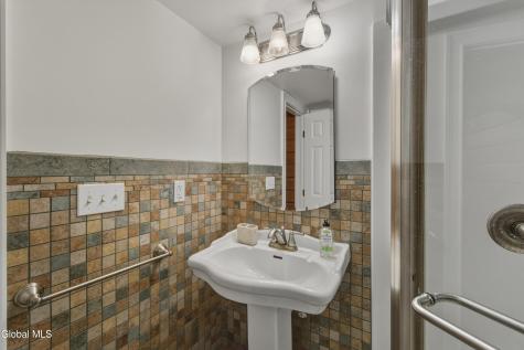 15 Thoroughbred Drive Saratoga Springs NY 12866