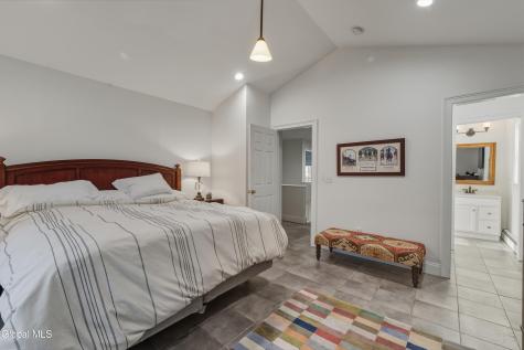 15 Thoroughbred Drive Saratoga Springs NY 12866