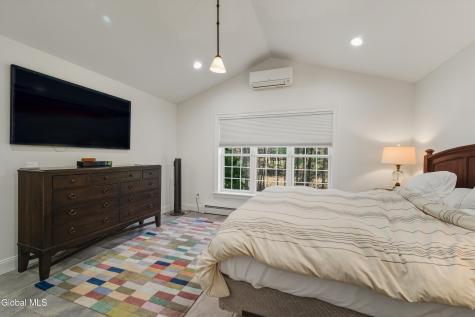 15 Thoroughbred Drive Saratoga Springs NY 12866