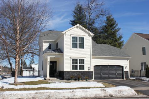 10 Maria Lane Saratoga Springs NY 12866