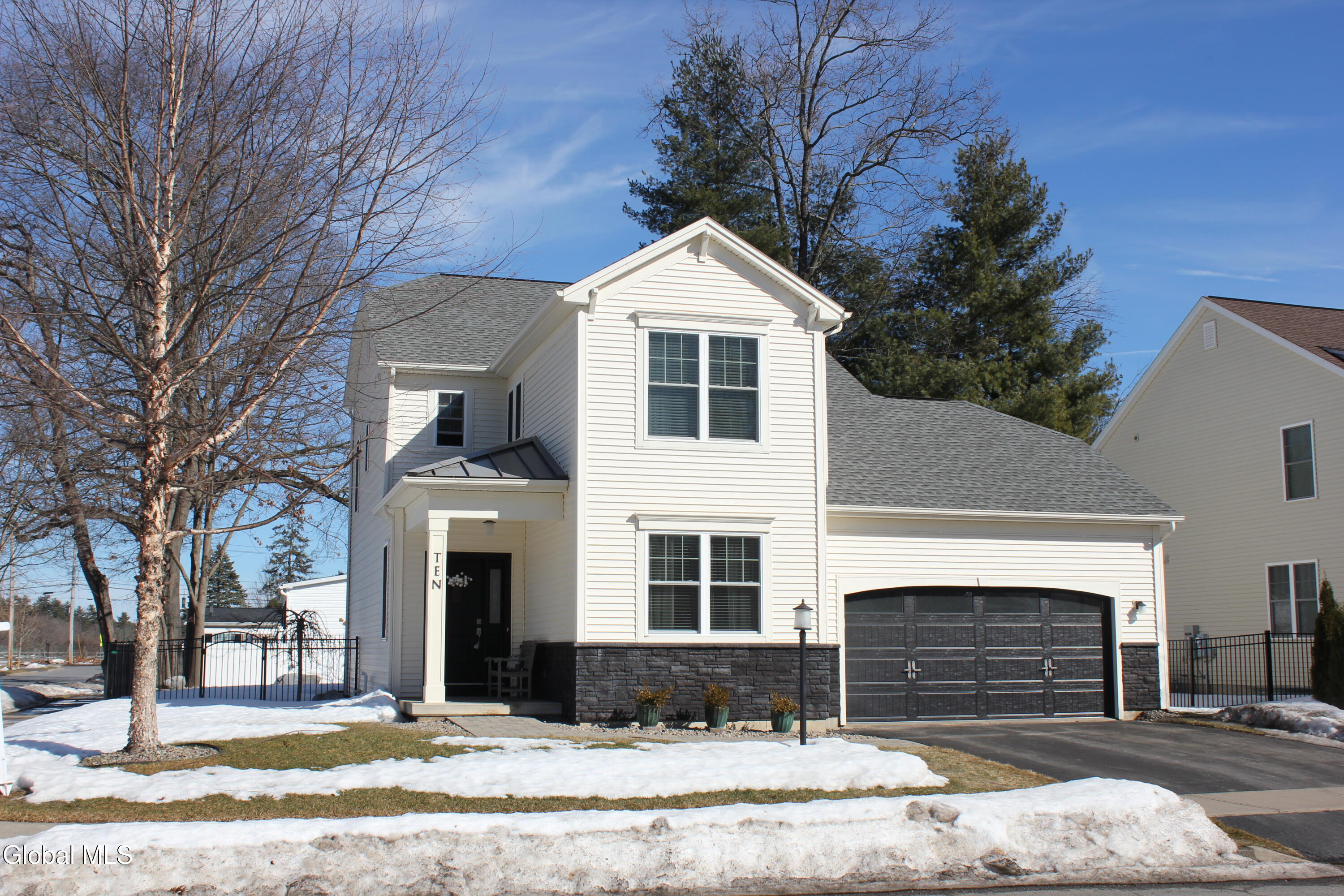 10 Maria Lane Saratoga Springs NY 12866