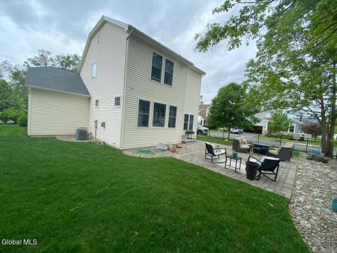 10 Maria Lane Saratoga Springs NY 12866
