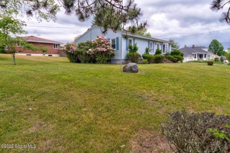22 Frear Park View Troy NY 12180