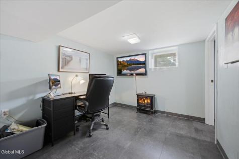 31 Maine Avenue Rensselaer NY 12144