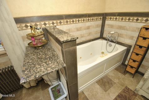 24 Madison Avenue Albany NY 12205