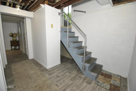 24 Madison Avenue Albany NY 12205