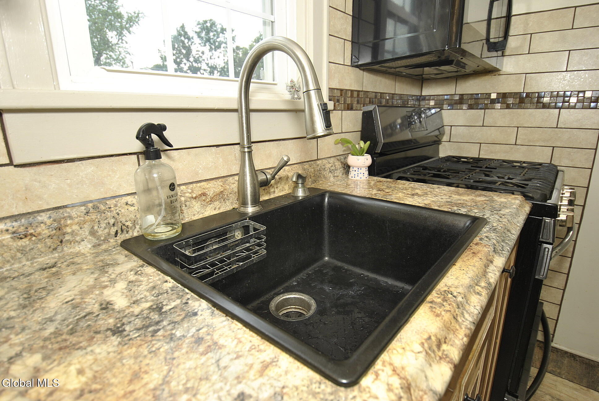 24 Madison Avenue Albany NY 12205