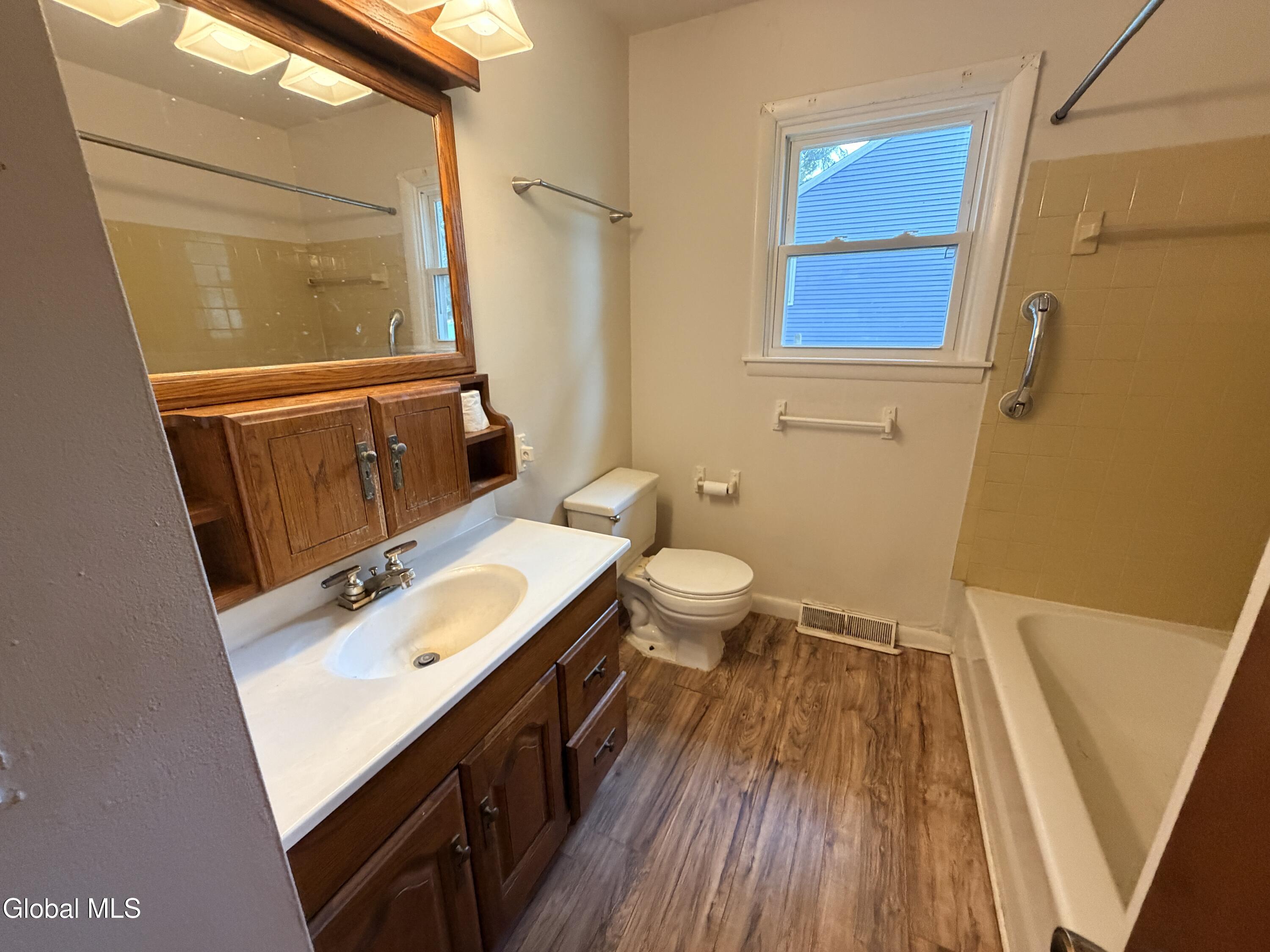 11 Pershing Drive Latham NY 12110