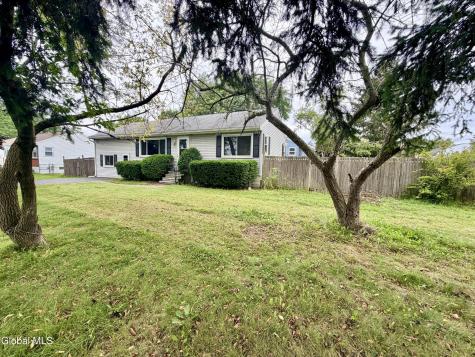 11 Pershing Drive Latham NY 12110