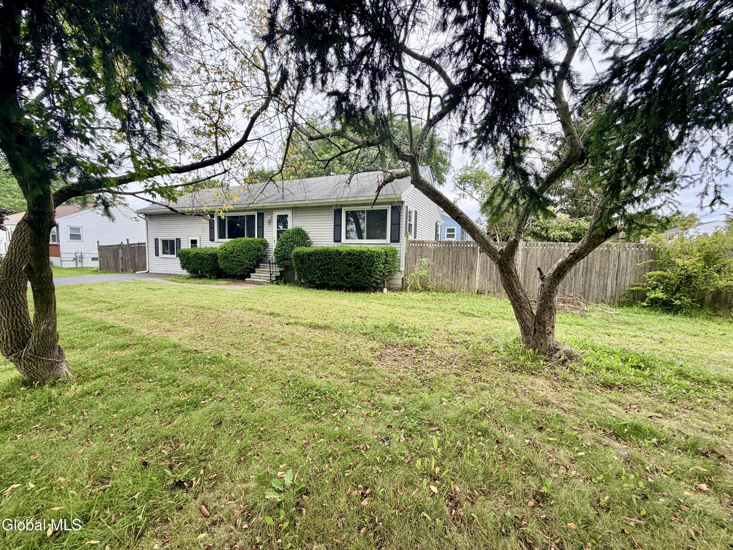 11 Pershing Drive Latham NY 12110