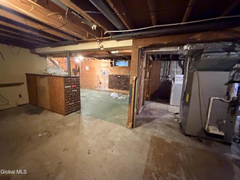 11 Pershing Drive Latham NY 12110